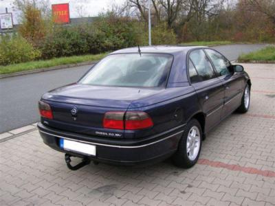 Opel omega b 1998